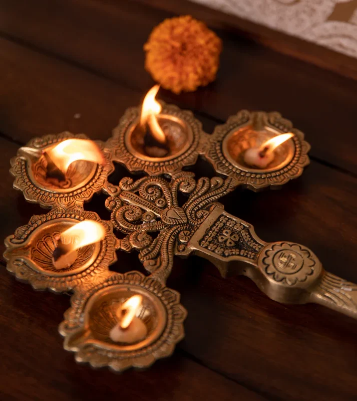 Design - Aarti Diya