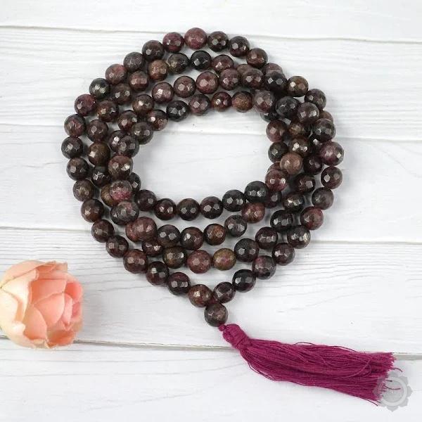 Garnet Mala