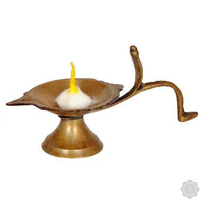 Yellow And White Wicks